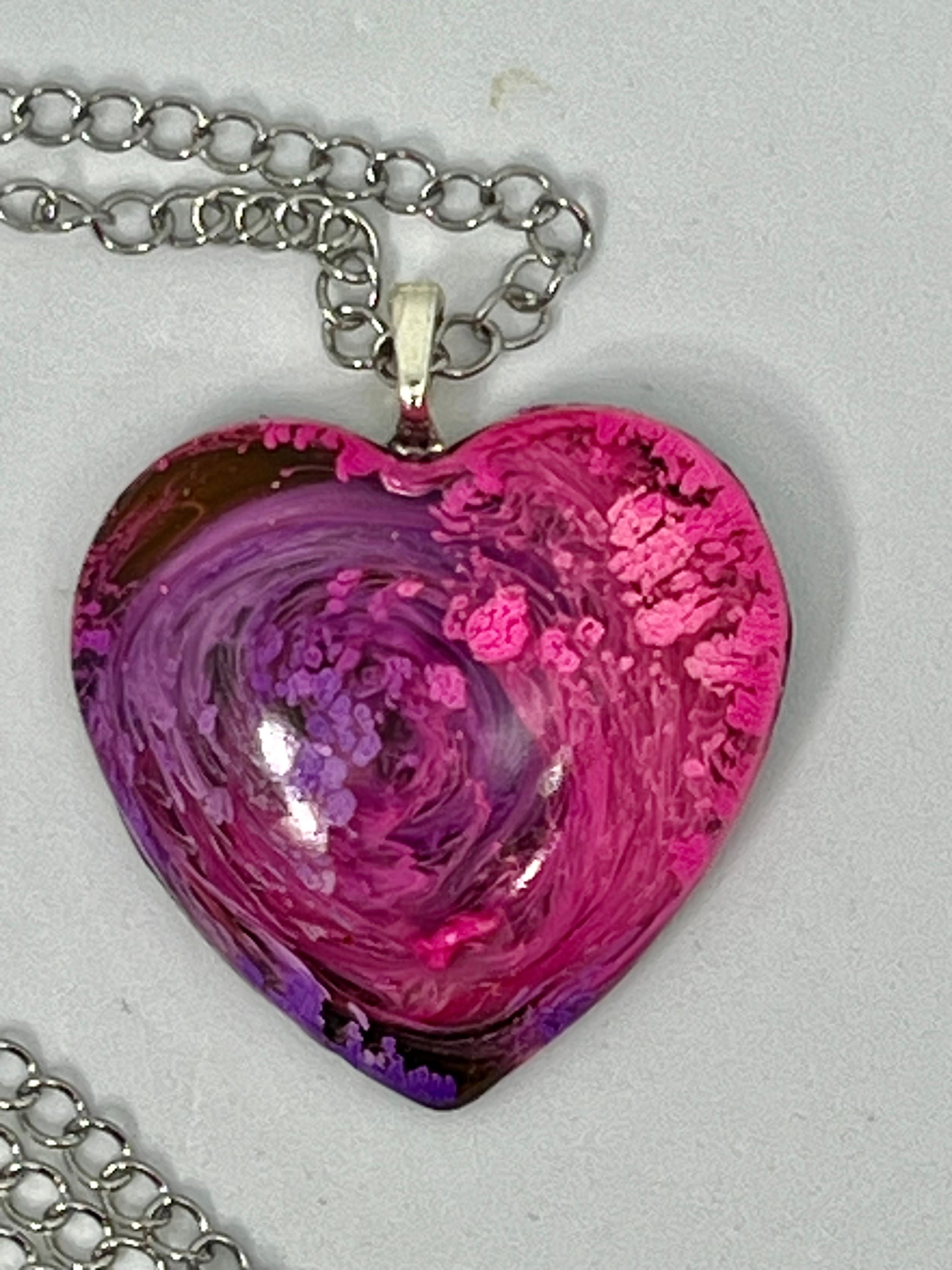 Louis Vuitton Resin 'Lock Me' Heart Pendant Necklace - Red, Brass Pendant  Necklace, Necklaces - LOU726356