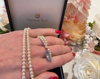 Vintage Antique Mikimoto Pearl Graduated Necklace (18
