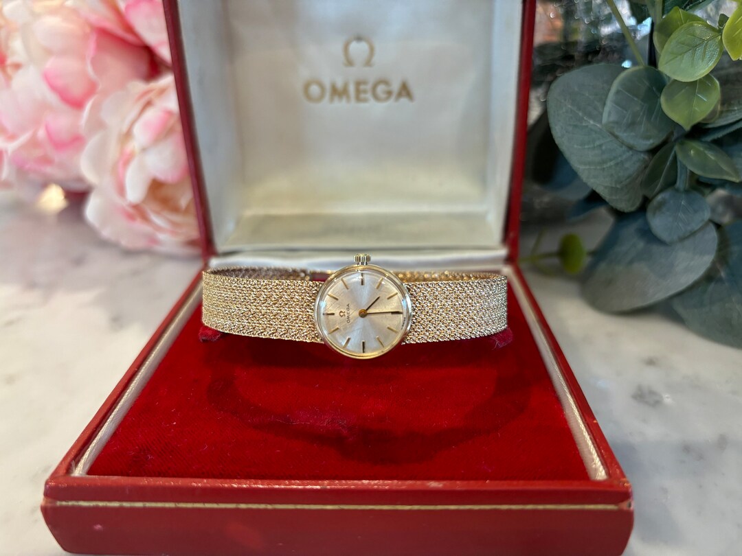 Vintage wind up Omega Gold watch Timepiece LOT dainty womens cute $_12.JPG?set_id=880000500F main image 3