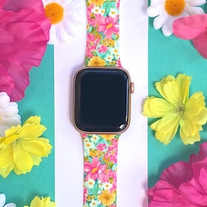 Spring Floral Watch Band 38mm 40mm 41mm 42mm 44mm 45mm S/M M/L Series 1,2,3,4,5,6,7,8,9 Silicone Spring Flower Watchband Replacement