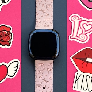 Xoxo Valentine&#39;s Day Versa 3,4/Fitbit Versa Sense S/L Silicone Engraved Cute Heart Watchband Replacement
