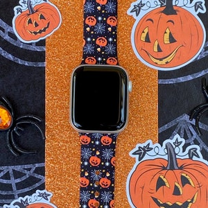  LAACO Halloween Design Sport Bands Compatible with Apple Watch  38mm 40mm 41mm for Women Men Girls, Black Halloween Cat Silicone Wristbands  Replacment Strap for iWatch Series SE 8 7 6 5