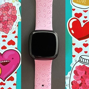 Hearts Valentine&#39;s Day Versa 3,4/Fitbit Versa Sense S/L Silicone Engraved Cute Heart Watchband Replacement