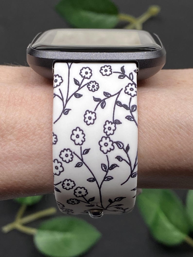 Black Flowers Fitbit Versa 1/Versa 2/Versa Lite S/L Silicone Floral Cute Flowers Watchband Replacement bild 2
