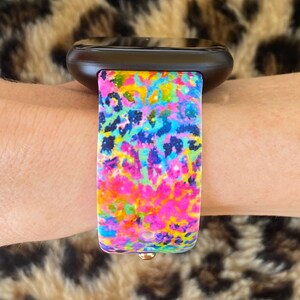 Neon Leopard Fitbit Versa 3,4/Fitbit Versa Sense S/L Silicone Cute Colorful Cheetah Watchband Replacement image 2