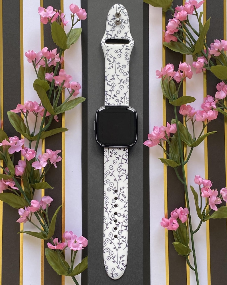 Black Flowers Fitbit Versa 1/Versa 2/Versa Lite S/L Silicone Floral Cute Flowers Watchband Replacement bild 1