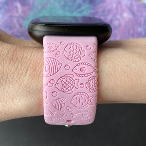 Tropical Fish Fitbit Versa 3,4/Fitbit Versa Sense S/L Silicone Engraved Cute Summer Beach Watchband Replacement bild 2