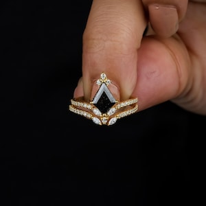 Kite Cut Salz und Pfeffer Diamant Ring Set, Einzigartiger Verlobungsring, Stapeln Eheringe, Vintage Braut Set, Versprechen Ring für Frauen