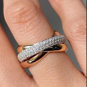 Round Diamond Engagement Ring, Crossover Shank Band, Three Separate Combined Ring, Proposal Intertwined Rolling Ring, Wedding Gift For Her