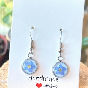 forget me not dangle earrings, pressed flower dangle earrings, gift for her, Christmas gift, blue flower earrings, resin flower jewellery