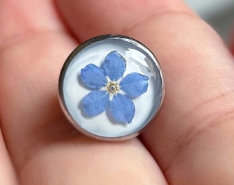 Handgemaakte echte Forget Me Not Pin Badge Broche, iets blauws, liefde, herinnering, verjaardag, huwelijkssieraden, bescheidenheidspin, reversspeld, cadeau,