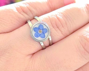 size adjustable stainless steel real forget me not ring. Birthday gift, wedding jewellery, gift for her, teacher gift, memorial