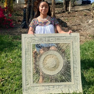 Papier amate mexicain fait main, art mural en papier, tissage rayon de soleil