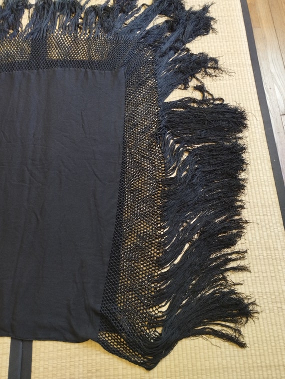Large black piano shawl with antique fringes true… - image 8