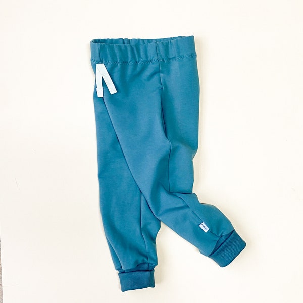 Kinder Hose blau, Basic Hose Kind, Sweathose Kinder, Bequeme Hose mit Taschen oder ohne, Hose für Kinder 50 - 128, blaue Hose unisex