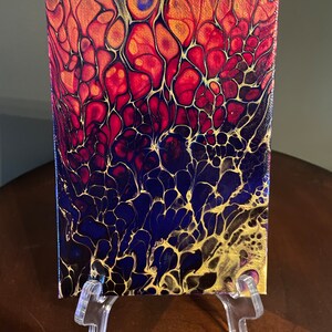 Superbe oeuvre d'art, faite main par TJS Painting. Art fluide. Toile pour cartes postales de 5 x 7 po.