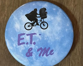 80’s “ET & Me” Universal Studios Button
