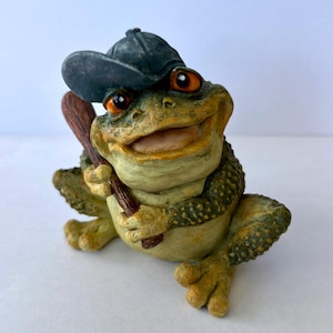 4&quot; Baseball Frog - Hand Painted - Animal Figurine Statue Decoration Room/Home Decor New Home Gifts