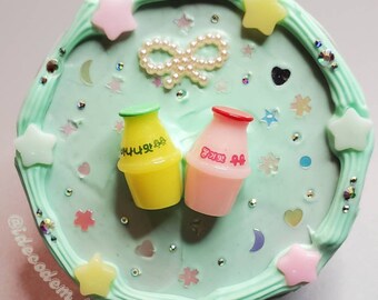 Banana & Strawberry Milk Decoden Lash Case, Lindo almacenamiento de pestañas postizas decoradas, espejo temático de estrella rosa y amarilla y soporte de falsie