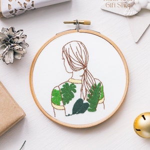 Line Girl Embroidery Kit-DIY Embroidery Kit- Hoop Art-Beginner Friendly-Minimalism Pattern-Stitching Art