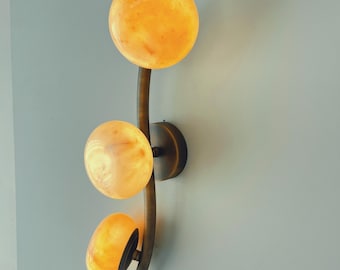Lámpara de mármol de 3 esferas, apliques minimalistas de mármol, aplique de pared de mármol, apliques de pared de lujo, decoración de pared moderna, elegante aplique de pared redondo