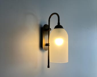 Applique murale antique en verre dépoli : éclairage de chambre élégant