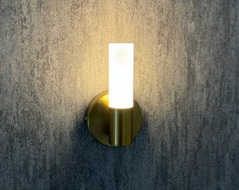 Gold Wall Light, Modern Wall Sconce, Wall Light, Led Light, Light Fixture, Modern Wall Lighting, Mid Century Sconce, Modern Wall Lamp