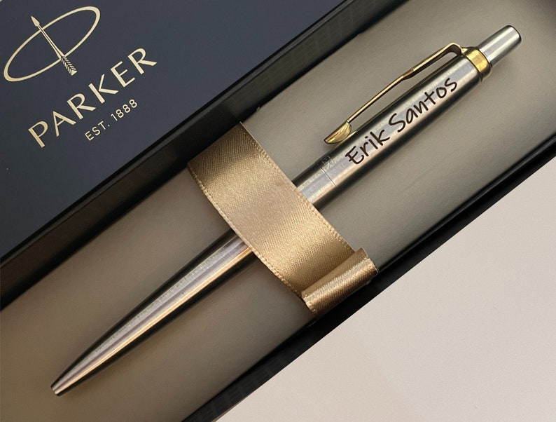 Personalized Pen, Parker Jotter, Ballpoint Pen, Custom Pens, Office Graduation Retirement Gift Doctor Teacher Boss Chrome w/ Gold Trim