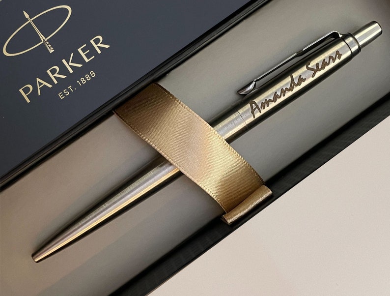 Personalized Parker Ballpoint Pen, Engraved Parker Jotter Pen, Graduation Groomsmen Gifts for Men Dad Boyfriend Father Gift for Her Mother Chrome