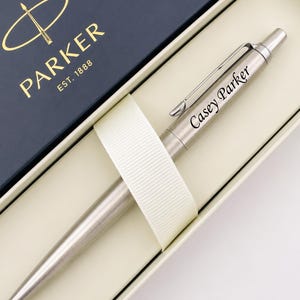 Personalized Parker Ballpoint Pen, Engraved Parker Jotter Pen, Graduation Groomsmen Gifts for Men Dad Boyfriend Father Gift for Her Mother