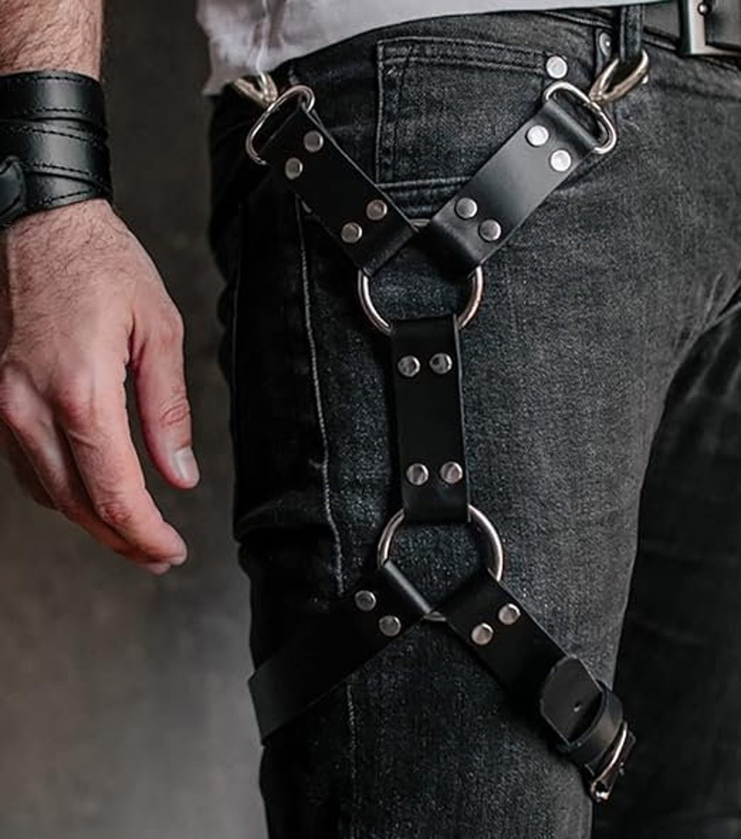 38+ Leg Garter, Secure your showgirl costume&#039;s intrigue with a thigh