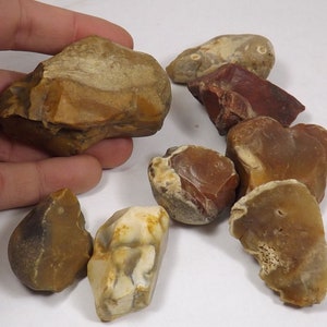 Natural Agate/Jasper parcel, great for carving and tumbling, 146g