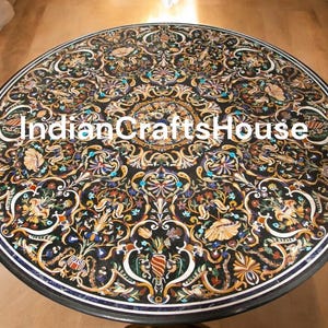 Luxurious Pietradura Round Marble Table with Semi-Precious Stone Inlay