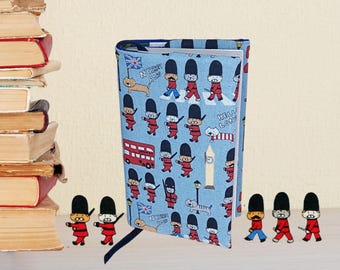 Hardcover- und Taschenbuchhülle mit Katzenmotiv, verstellbare Taschenbuchhülle, anpassbare Buchschutzhülle mit Klappe