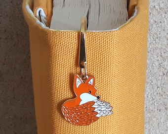 Fox bookmark in gold metal, personalized metal bookmark with enamel charms