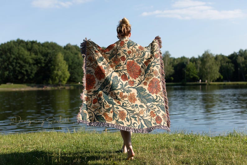 VINTAGE COTTAGECORE WOVEN Blanket Floral Throw Tapestry Farmhouse Décor Wall Hanging Bed Coverlet image 6