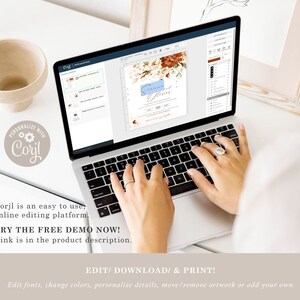 Op de afbeelding: Een laptopcomputer die een digitaal ontwerptemplate voor een huwelijksuitnodiging weergeeft. De uitnodiging heeft een aquarelbloemendesign met perzik-, oranje- en witte bloemen. De tekst op de uitnodiging luidt "Serena en Oliver" en "30". De laptop is open en de handen van een persoon typen op het toetsenbord. De tekst "Corjl is een gebruiksvriendelijk online bewerkingsplatform. PROBEER DE GRATIS DEMO NU! De link staat in de productbeschrijving. BEWERKEN/DOWNLOADEN/ & PRINTEN! Bewerk lettertypen, verander kleuren, personaliseer details, verplaats/verwijder illustraties of voeg je eigen toe" is zichtbaar onder de laptop.