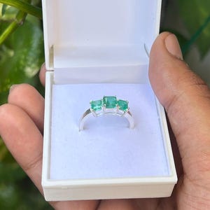 Natural Vintage Emerald Sterling Silver  Dainty Three Stone Ring, 925 Sterling Silver Ring Jewelry, Statement Ring, Engagement Ring For Her