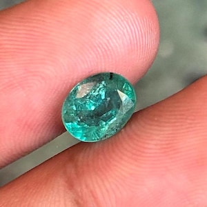 AAA Natural Zambian Emerald 1.85 Carat. 3 Step Cut Faceted Loose Stone for Ring, Fine Quality Vivid Green Zambian  Emerald 9x7x4 MM