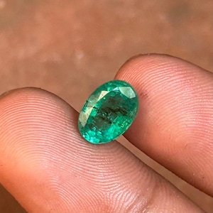 AAA Natural Zambian Emerald 2.80 Carat. 5 Step Cut Faceted Loose Stone for Ring, Fine Quality Vivid Green Zambian  Emerald 10.3x7.3x5.5 MM