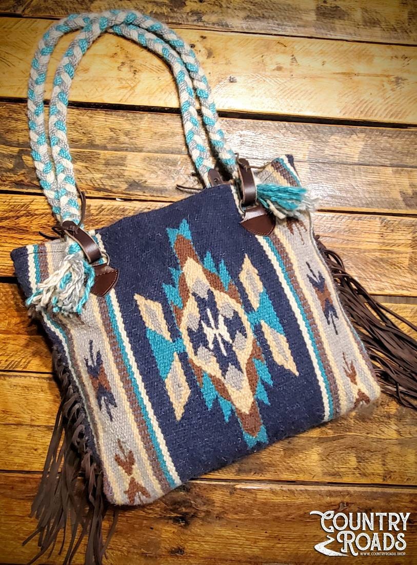 Women's Aztec Saddle Blanket Fringe Purse – Skip's Western Outfitters