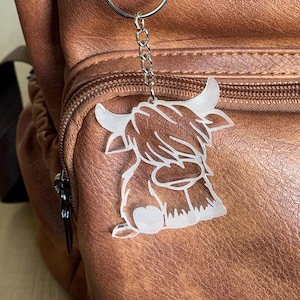 Highland cow keychain | acrylic | animal keychain