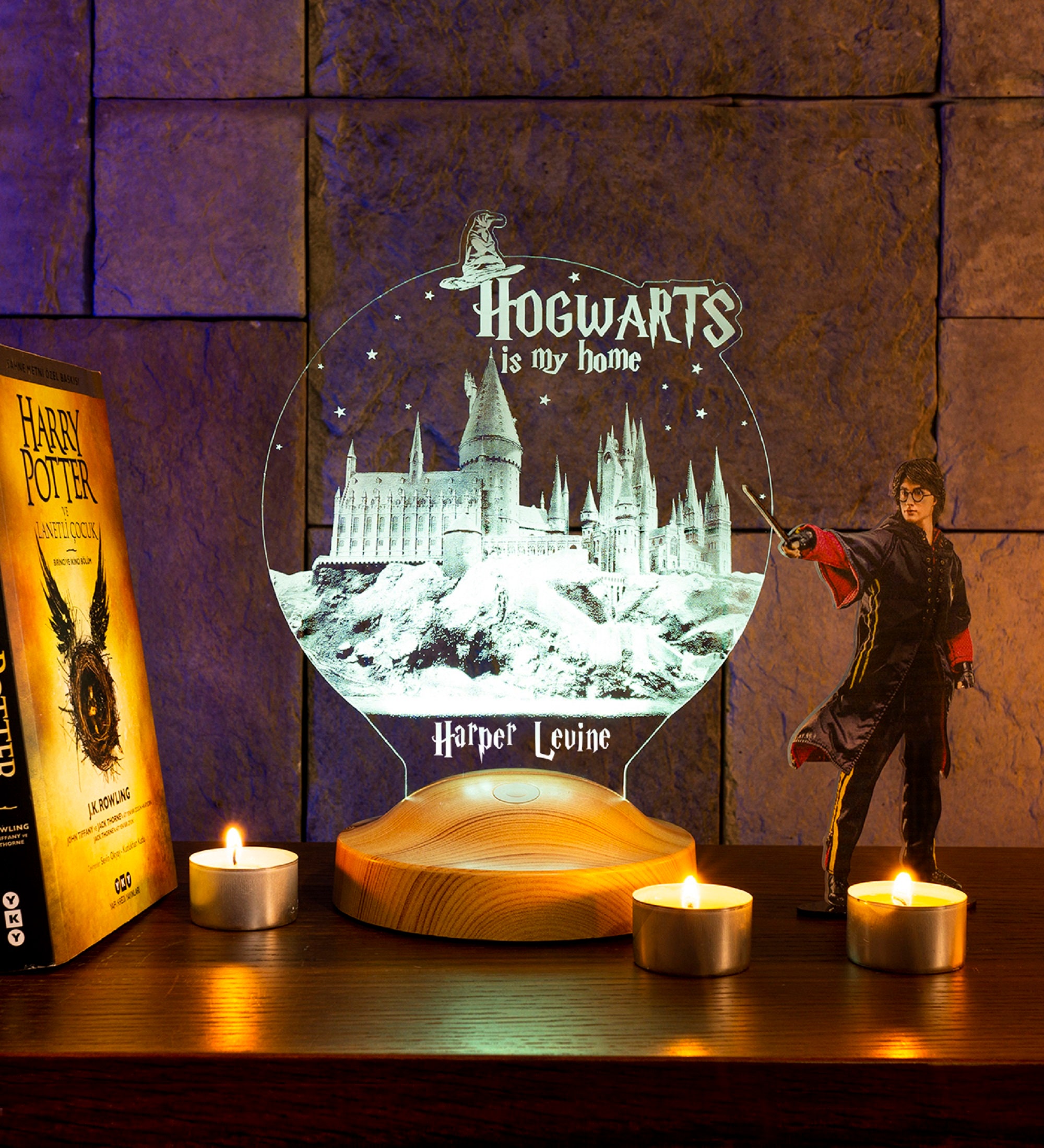 Harry Potter Regalos Lámpara Personalizada Infantil - Howgarts - Regalos  Originales magia hermione merchandising para bebes niños adultos Lampara de  mesita de noche Regalos (GRYFF1NDOR) : : Iluminación