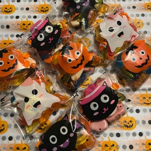 Mini Halloween Sweet Bags image 2