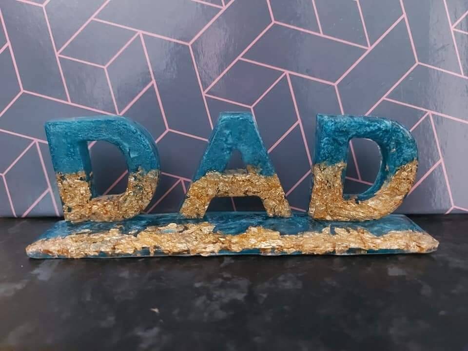 3d name stands . Can do any names prices vary with bigger Etsy