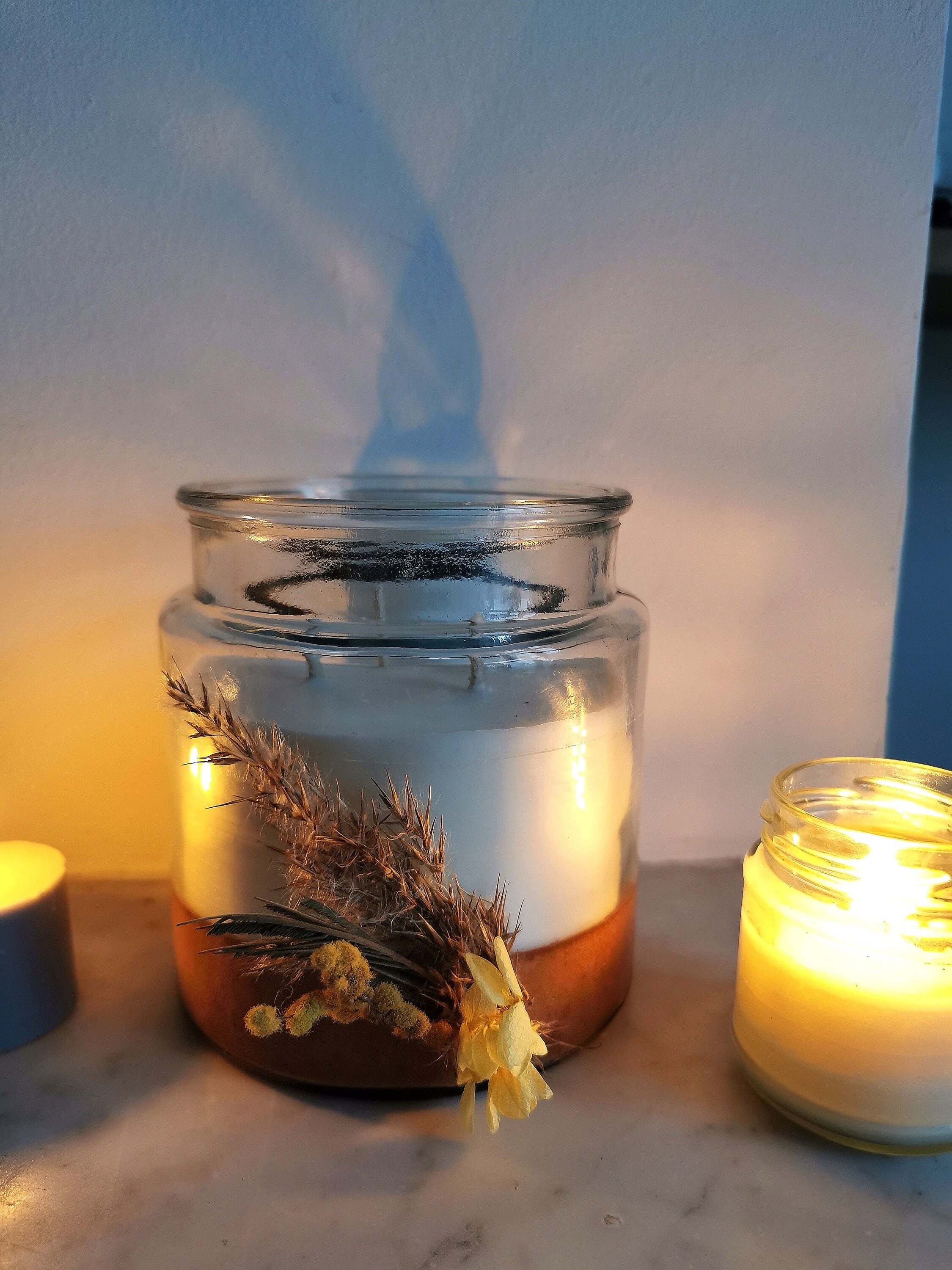 Très Belle Grande Bougie