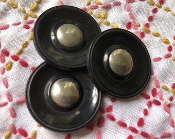 Set de 3 boutons en métal noir Art Déco des années 30