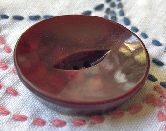 High fish eye marbled wine red galalith button