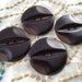 see more listings in the Boutons brun caséine section