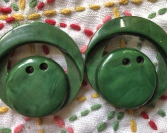 Pair 2 green openwork galalith buttons